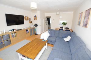 Living Room- click for photo gallery